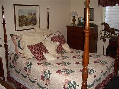 4th image of 6955 Beckett Ct