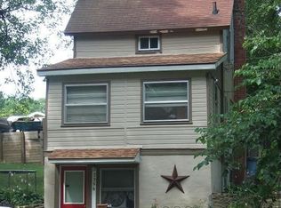 7356 Forestdale St, Jackson, MI 49201