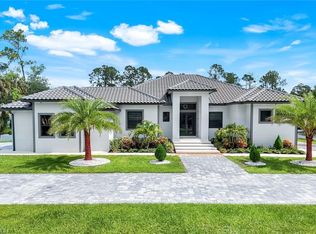 333 12th Ave NE, Naples, FL 34120