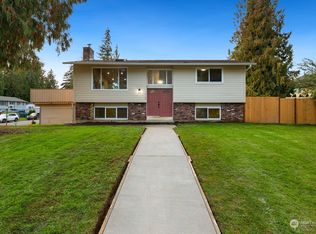 14607 55th Ave NE, Marysville, WA