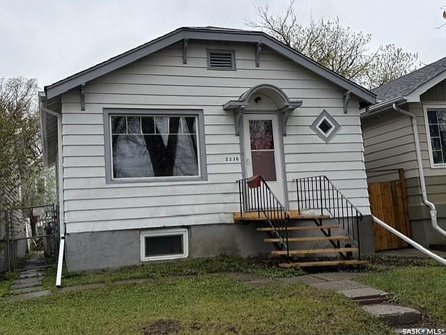 1st image of 2230 Winnipeg STREET