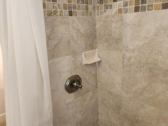 4th image of 1736 Fruit Cove Woods Dr #B-1