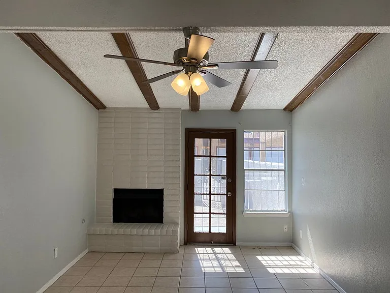 3109 Wayside St #B — Photo 7