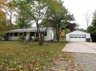 4455 E Shaffer Rd, Midland, MI 48642