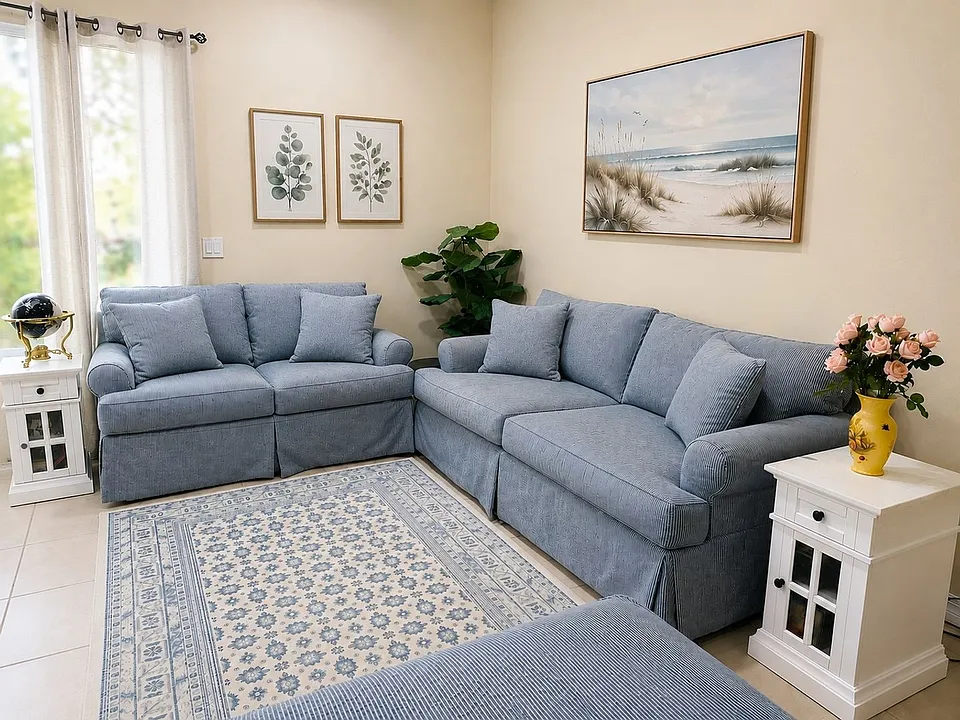 1104 Coral Ln