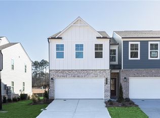 870 Leraes Way, Loganville, GA 30052