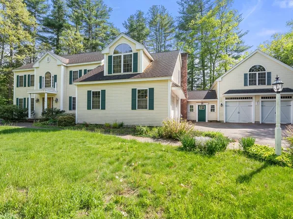 6-6A Wampanoag Dr, Acton, MA 01720