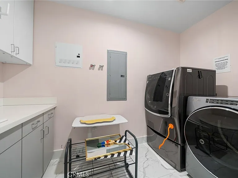 6250 Hollywood Blvd #12F — Photo 8