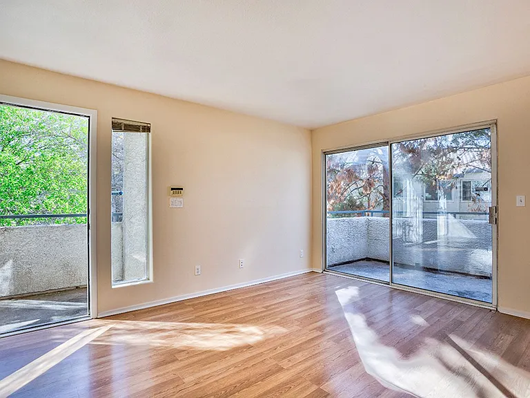 3035 Casey Dr #201 — Photo 31