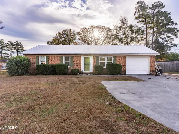 153 Brandywine Circle, Wilmington, NC 28411