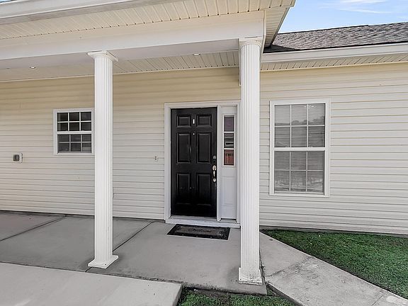 4th image of 642 Savannah River Dr