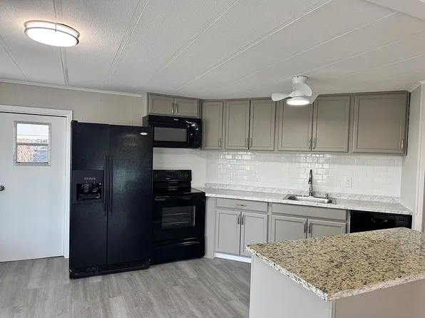 5880 River Grove Dr, Micco, FL 32976