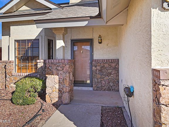 2nd image of 1124 Feather Hawk Dr
