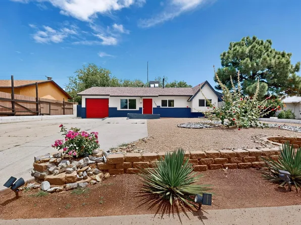 1108 Wade Cir NE, Albuquerque, NM 87112