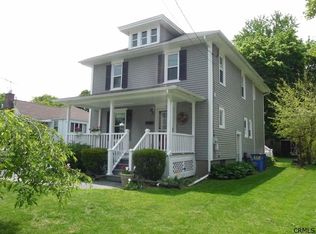 76 Green Ave, Castleton On Hudson, NY 12033