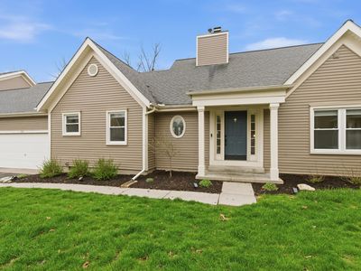 7779 Newport Dr, Clarkston, MI, 48348