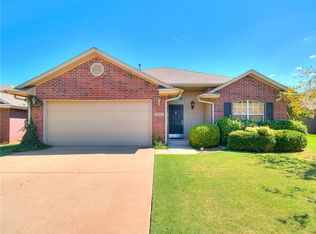 2608 NW 163rd St, Edmond, OK 73013