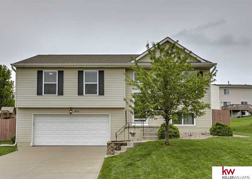 1st image of 16111 Cherrywood St
