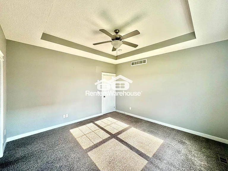 602 SW Magazine Rd — Photo 21