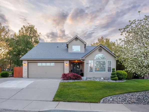 3204 S Johnson Pl, Kennewick, WA 99337