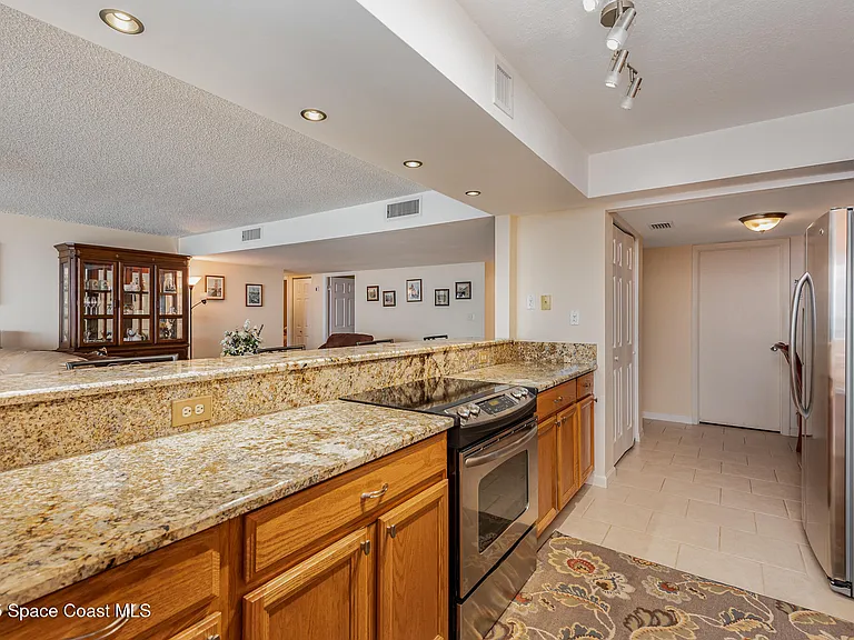 525 Indian River Ave SE #303 — Photo 14