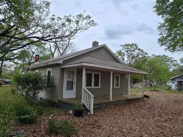 890 Dogwood Cir, Pacolet, SC 29372