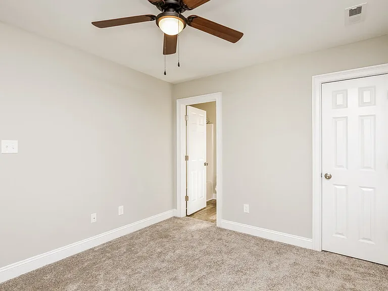 7728 Royal Park Ln — Photo 8
