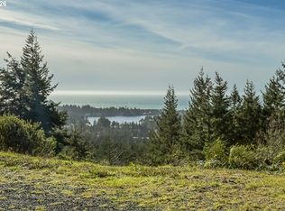 42365 Hensley Hill Rd, Port Orford, OR 97465