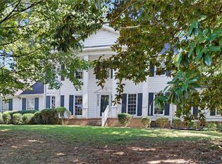 4260 Kings Troop Rd, Stone Mountain, GA 30083