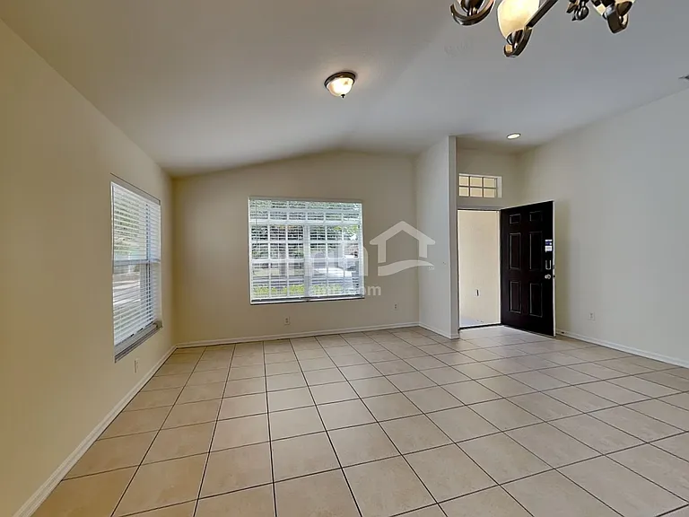 8326 Canterbury Lake Blvd — Photo 7