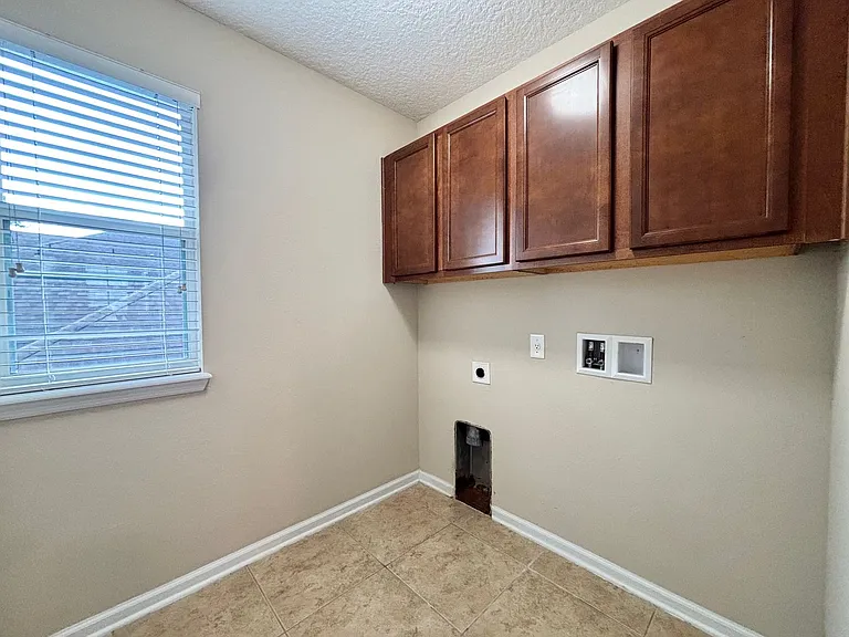 850 Quiet Stone Ln — Photo 28