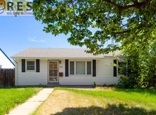 2216 Elmira St, Aurora, CO 80010