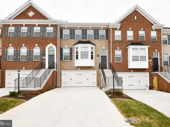 15205 Ballerina Loop, Woodbridge, VA 22193