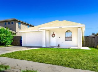 1903 Port Edward Ave, Laredo, TX 78045