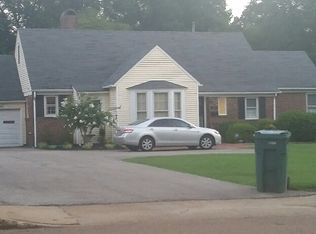 3629 Poplar Ave, Memphis, TN 38111