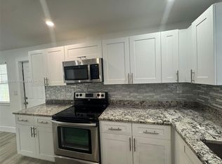 1657 SW 44th Ave #1, Fort Lauderdale, FL 33317