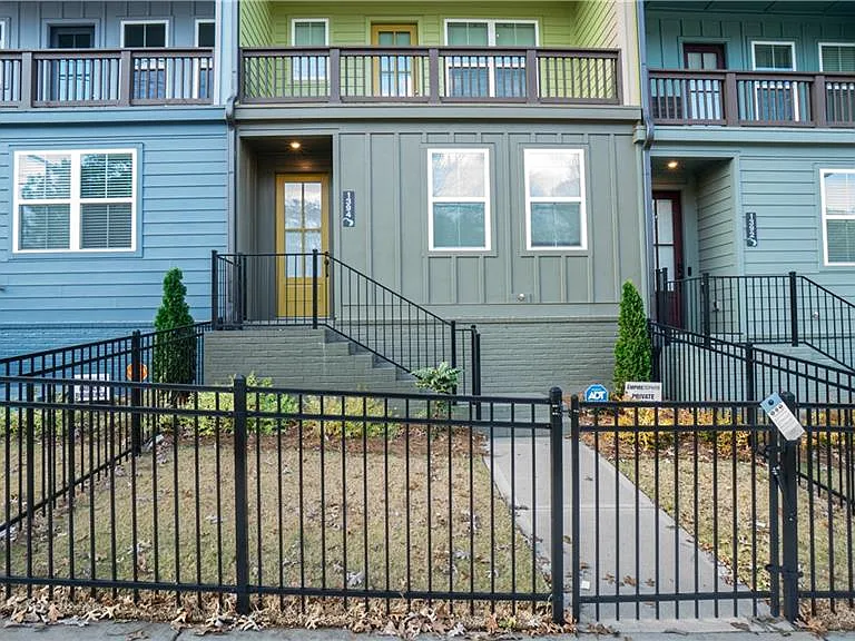 1394 Cozy Cir SE — Photo 5