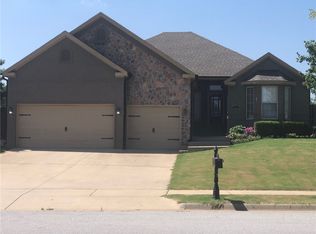 5473 Stockton Pl, Springdale, AR 72762