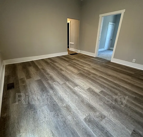 218 N Tacoma Ave — Photo 17