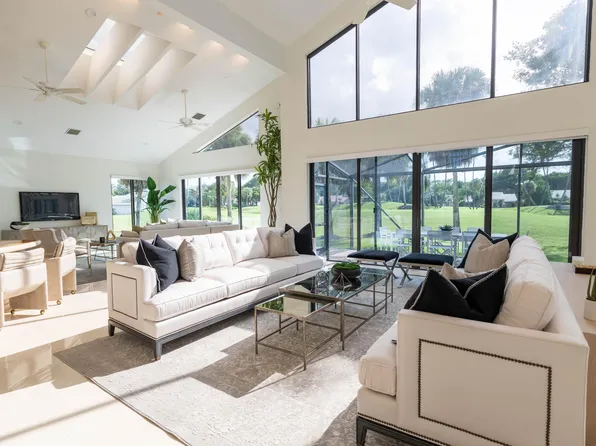 7007 Woodbridge Circle, Boca Raton, FL 33434