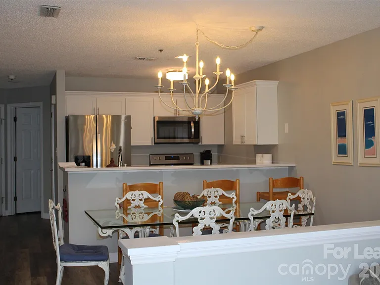 17919 Kings Point Dr #E — Photo 7