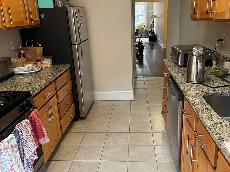 12 Short St #5 — Photo 32