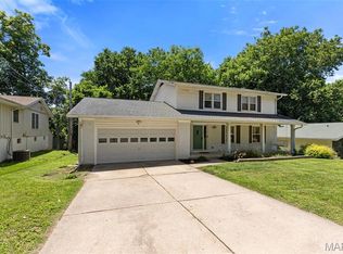 3029 Yale Blvd, Saint Charles, MO 63301