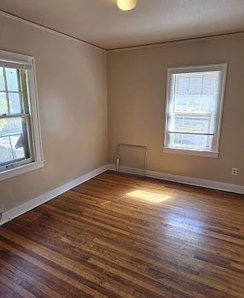 4th image of 56 Waldo St
