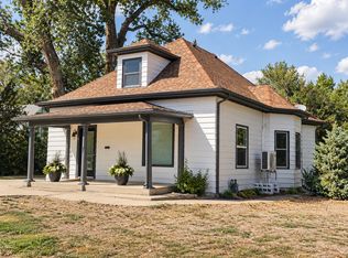 6701 Grandview Ave, Arvada, CO 80002