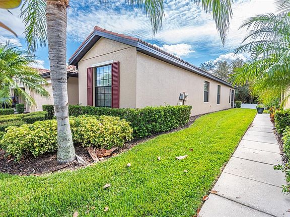 2nd image of 5555 Sunset Falls Dr