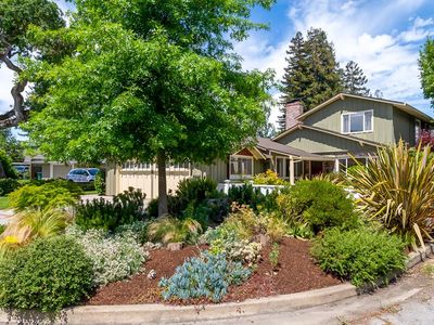 10 El Sereno Dr, San Carlos, CA, 94070