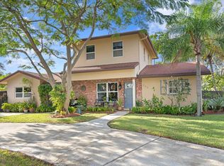 346 NW 23rd St, Boca Raton, FL 33431