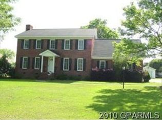 206 Buckingham Dr, Winterville, NC 28590