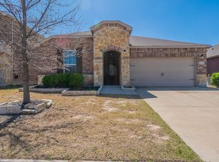 2067 Rosebury Ln, Forney, TX 75126